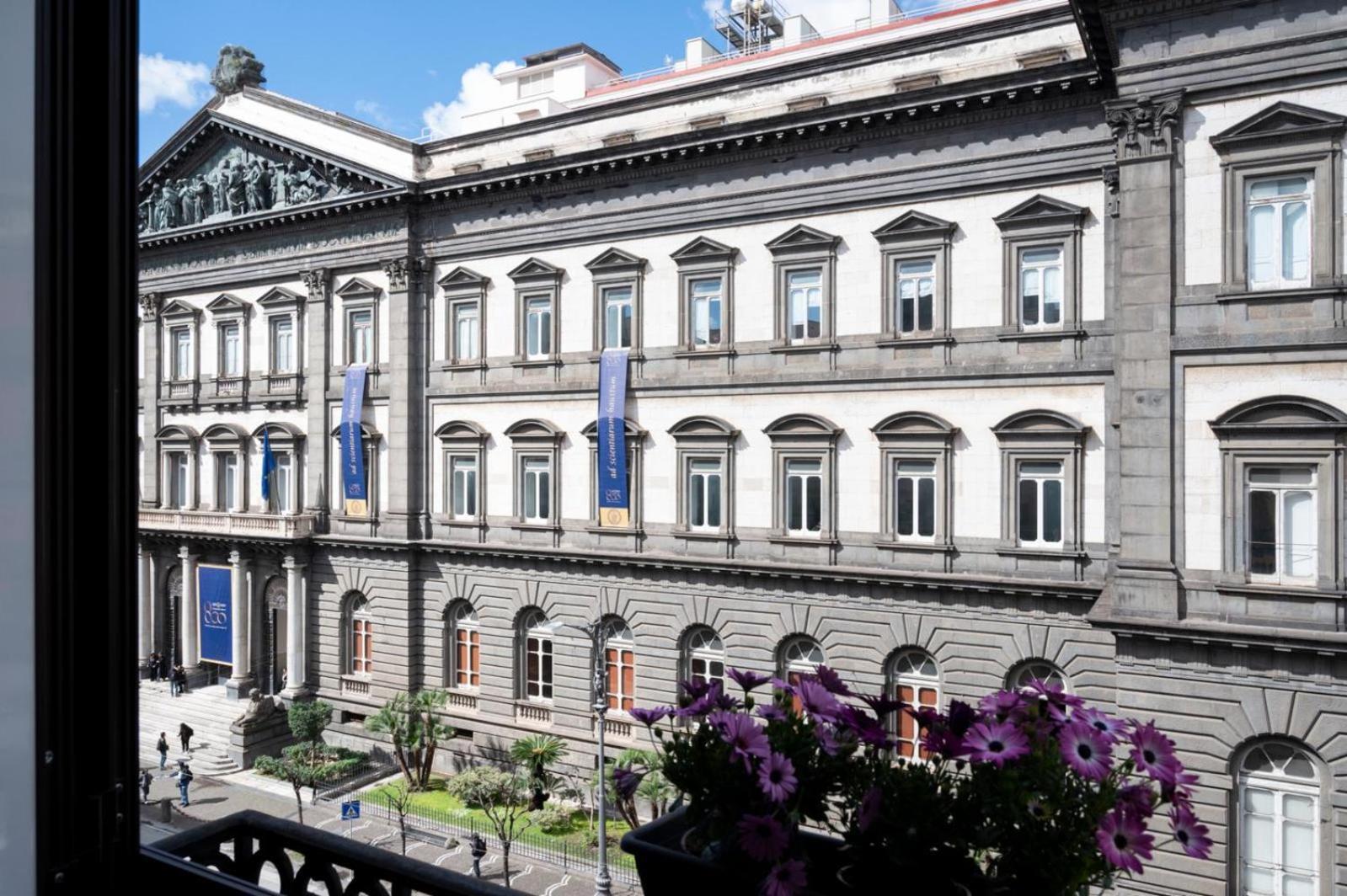 Dimora Angioina Hotel Nápoly Kültér fotó